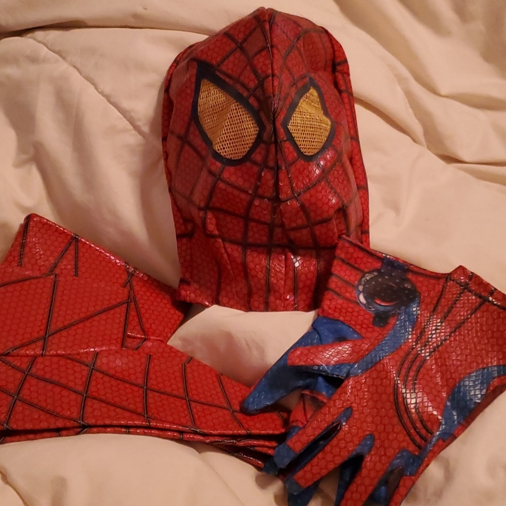 Spiderman accessory set, Disney Store